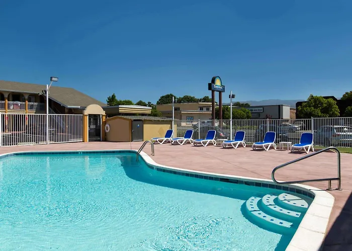 Days Inn By Wyndham Ukiah